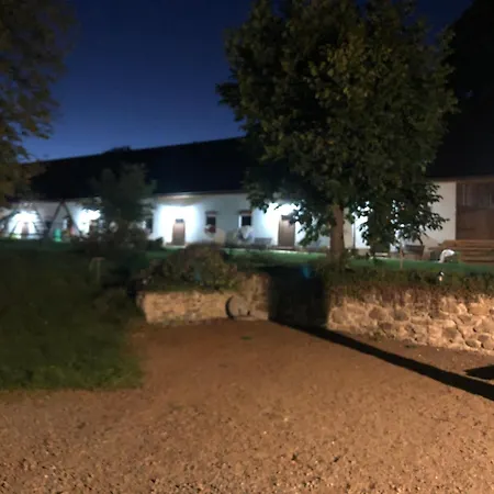 Hotel Castle Mlyn Maderovka Sepekov