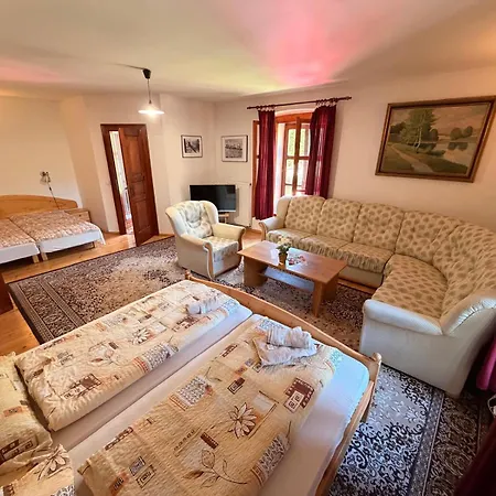 Hotel Castle Mlyn Maderovka 3*