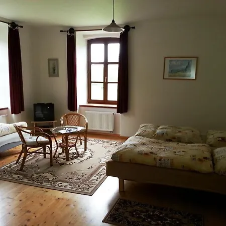 Castle Mlýn Maděrovka 3*