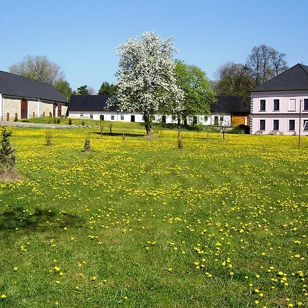 Castle Mlýn Maděrovka 3* Sepekov
