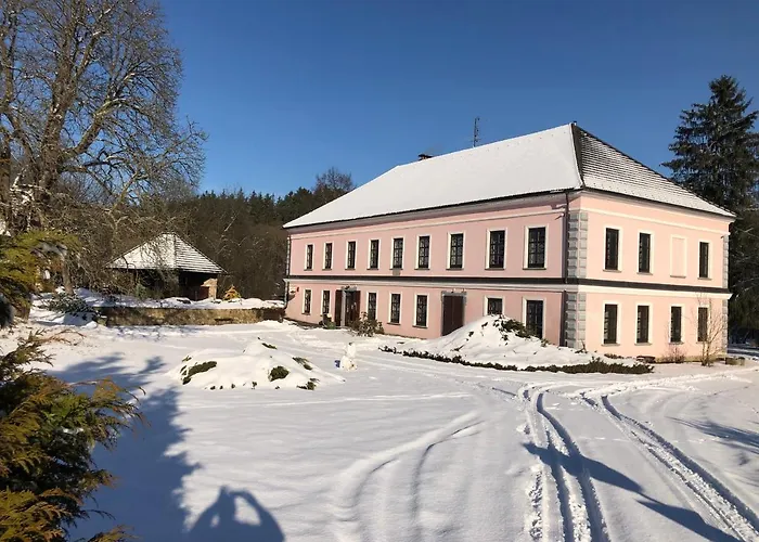 Castle Mlyn Maderovka Hotel Sepekov