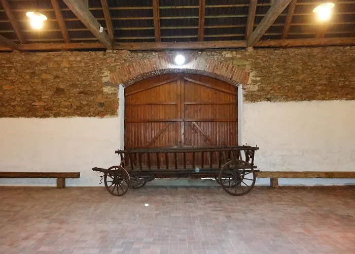 Castle Mlyn Maderovka Sepekov